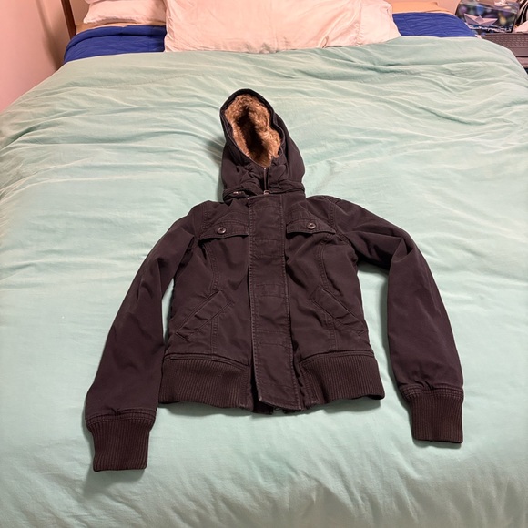 TNA Black Utility Jacket - Picture 4 of 7